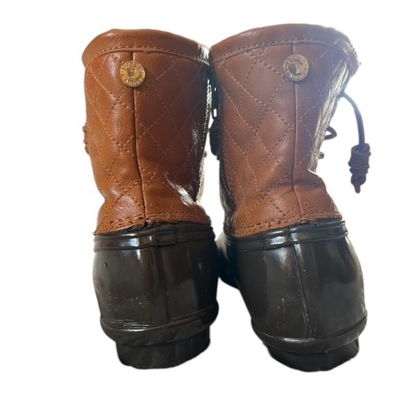 Steve Madden Stylish Tan & Brown Women's Quilted Winter / Rain Boots - Picture 4 of 5